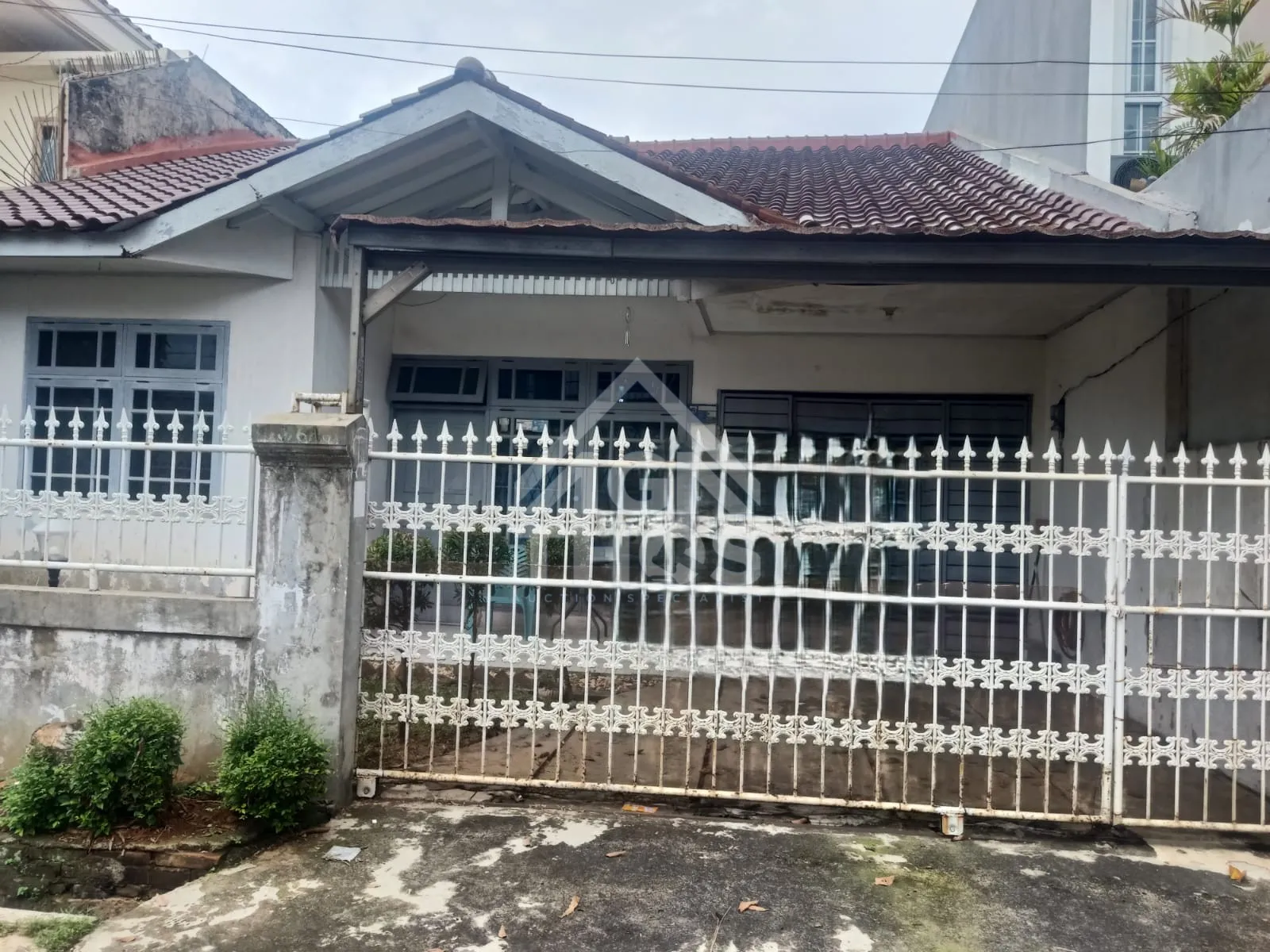 Foto Properti Di Jual Rumah 1 Lantai Siap Huni di Kav Hankam Joglo Jakarta Barat