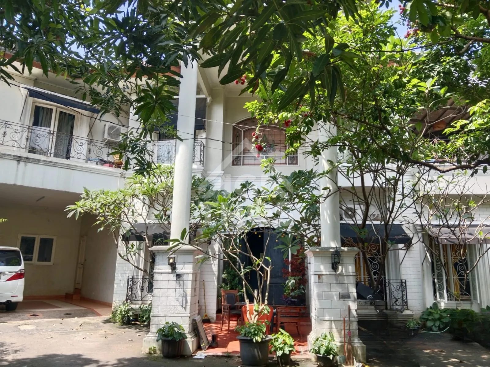 Foto Properti Rumah 2 Lantai di Perumahan DPR RI, Ciputat Timur