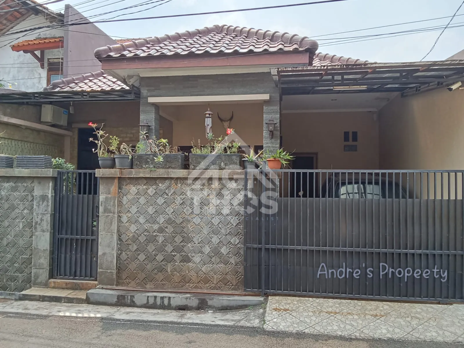Foto Properti Di Jual Rumah 1 Lantai Siap Huni di Komp Deppen Pesanggrahan Jakarta Selatan