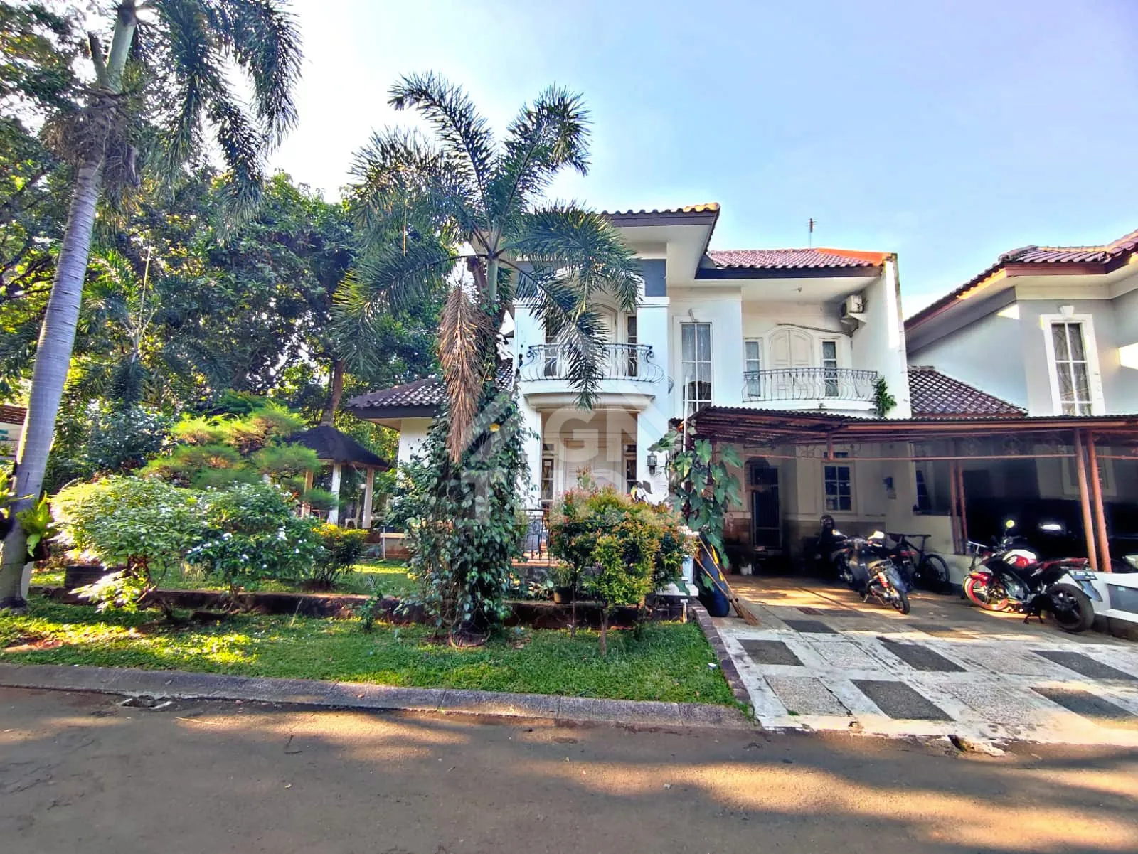 Foto Properti Rumah 3 Lantai  Siap Huni Citra Garden 8 Pegadungan