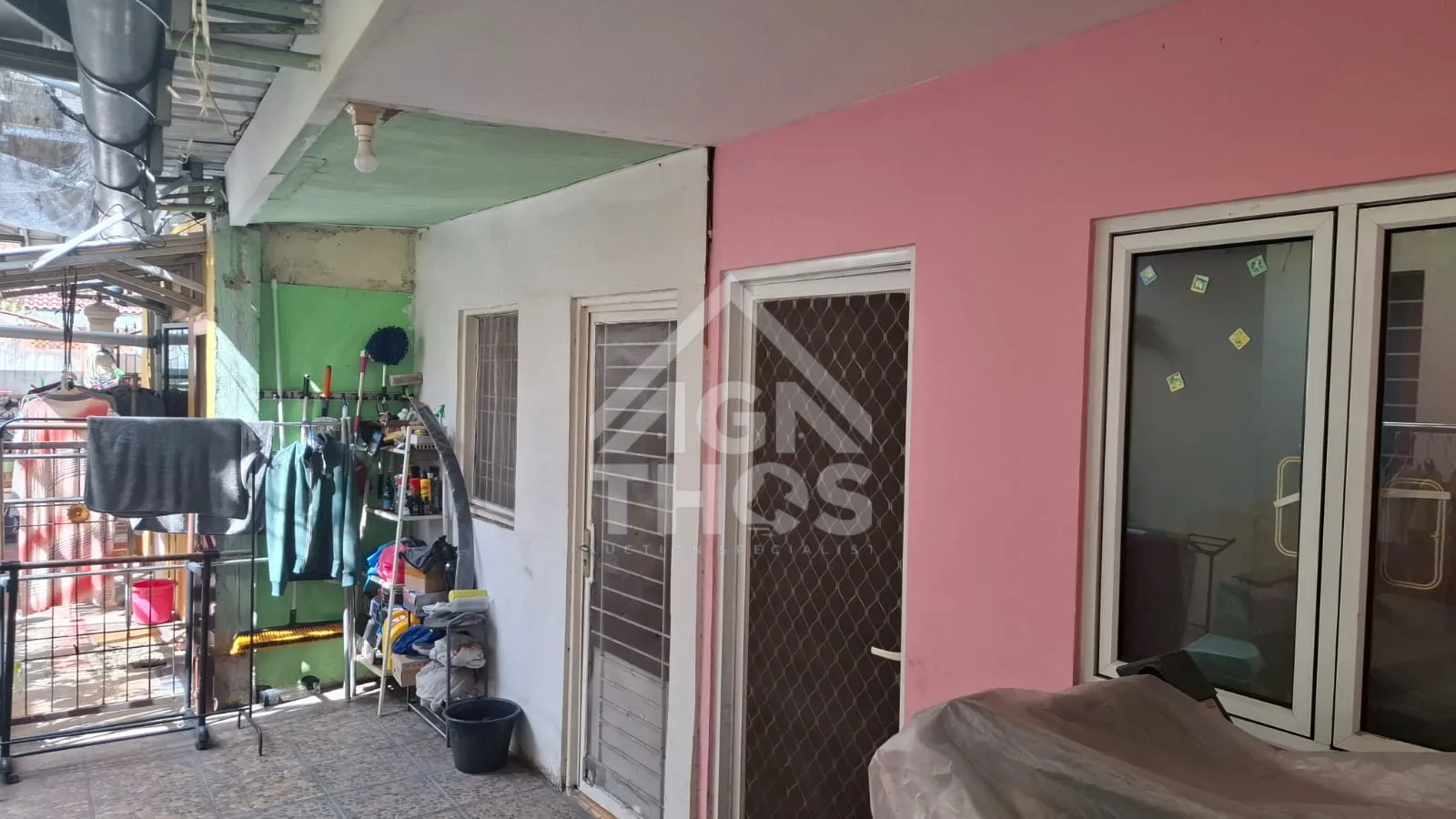 Foto Properti DiJual Rumah 1,5 Lantai Semi Permanen Hitung Tanah Di Jalan Resmi Joglo Jakarta Barat