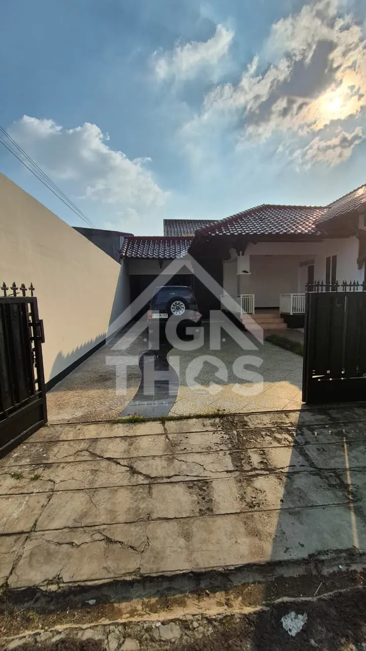 Foto Properti Di Jual Rumah 2 Lantai Siap Huni di Jl. Dahu Pisangan, Ciputat Timur, Tangerang Selatan