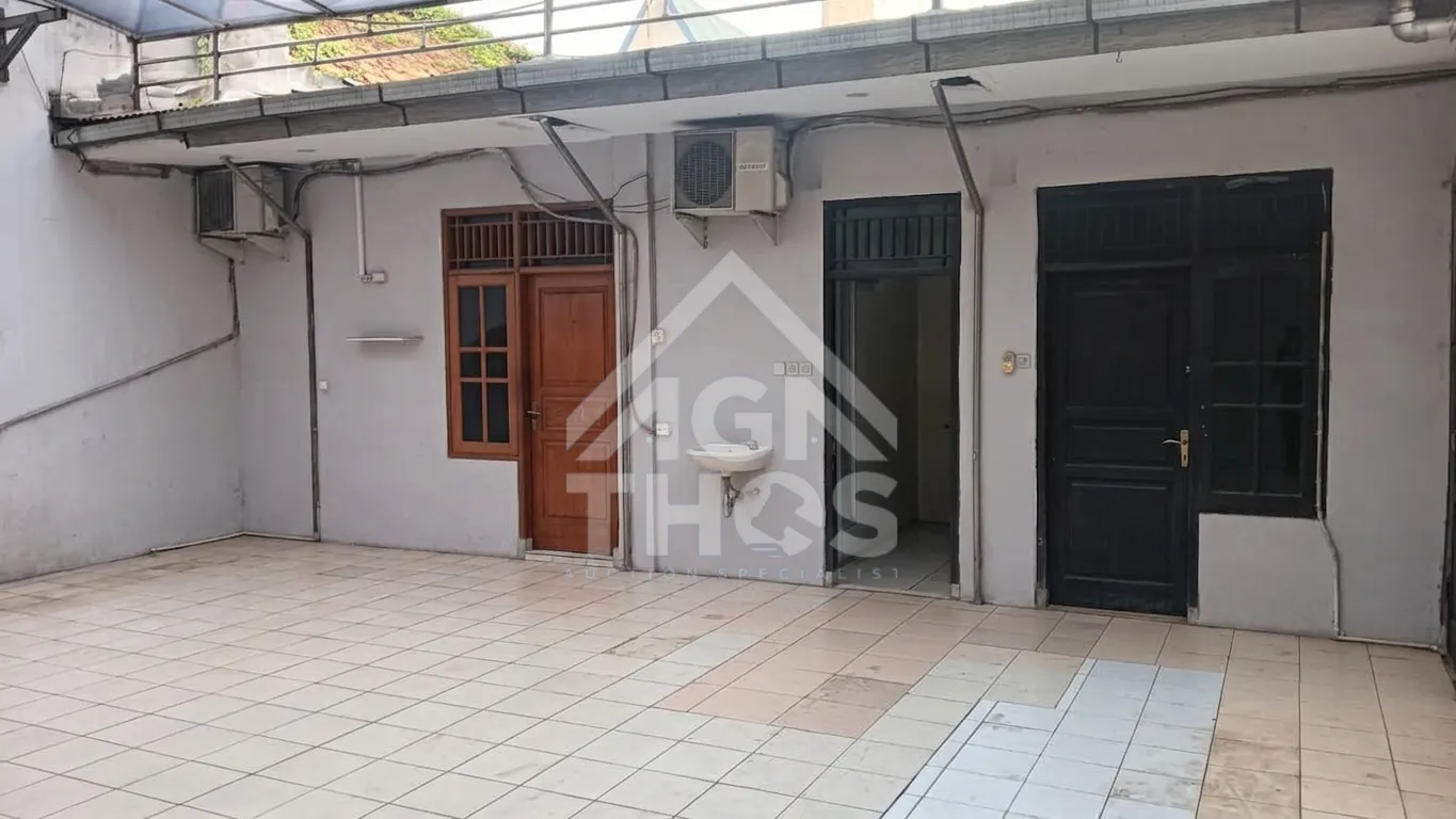 Foto Properti Rumah di Jl. Kebon Kacang XI Tanah Abang Kota Jakarta Barat