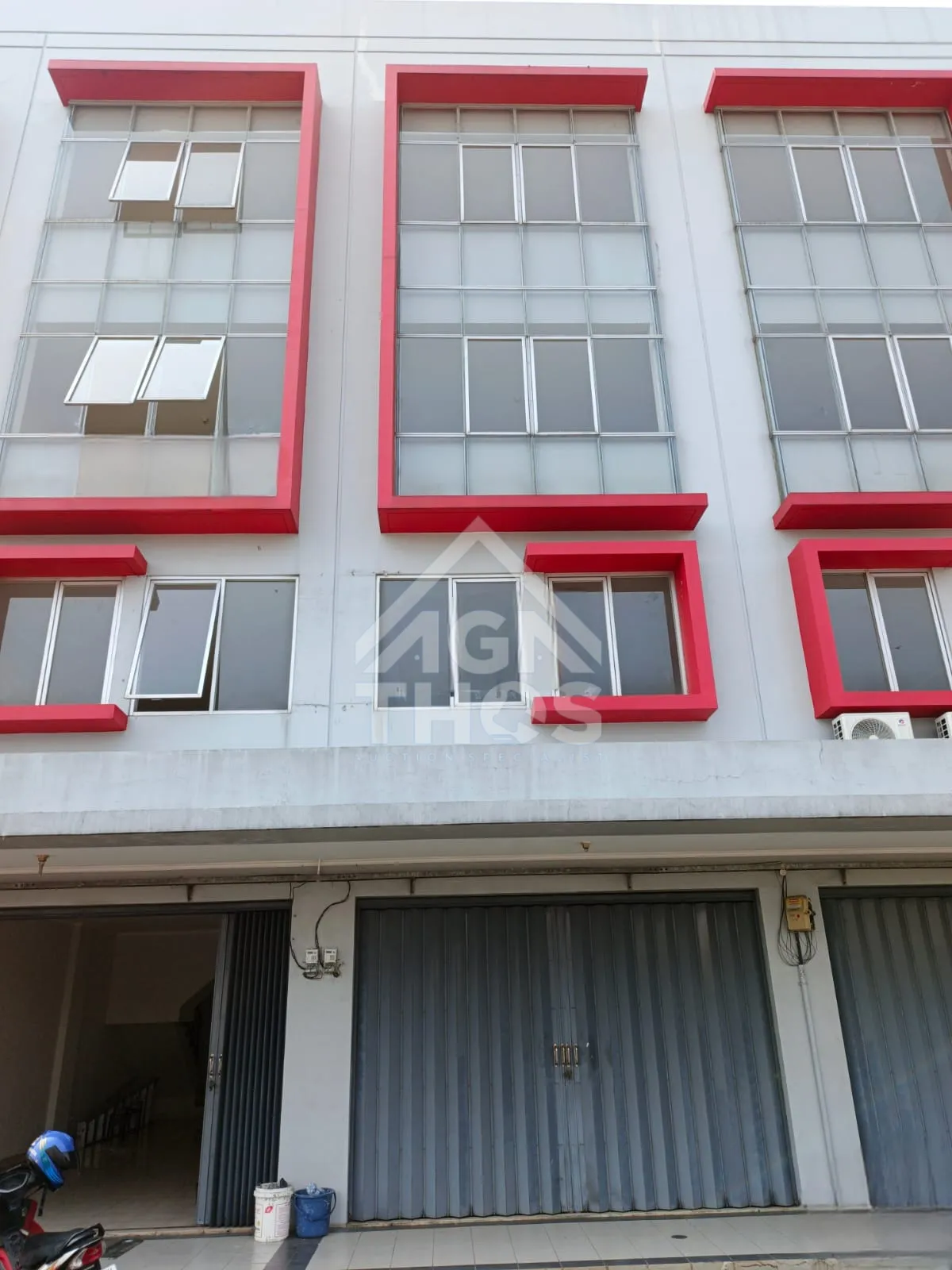 Foto Properti 3 Ruko Gandeng 4 Lantai City Square Siap pakai