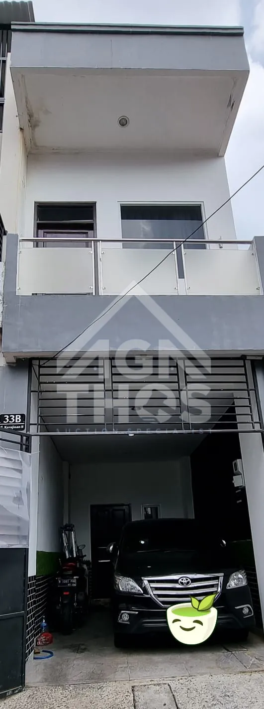 Foto Properti DiJual Rumah 3 lantai Siap Huni Di Jalan Kerajinan 2 Tamansari Jakarta Barat