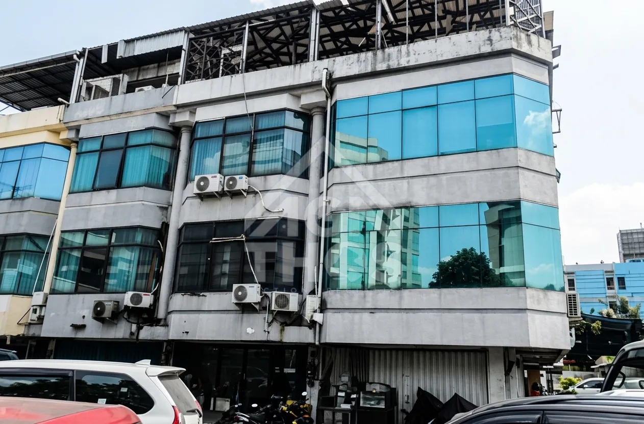 Foto Properti Ruko di Jl. Komplek Ruko Colden Ville Kebon Jeruk, Kota Jakarta Barat