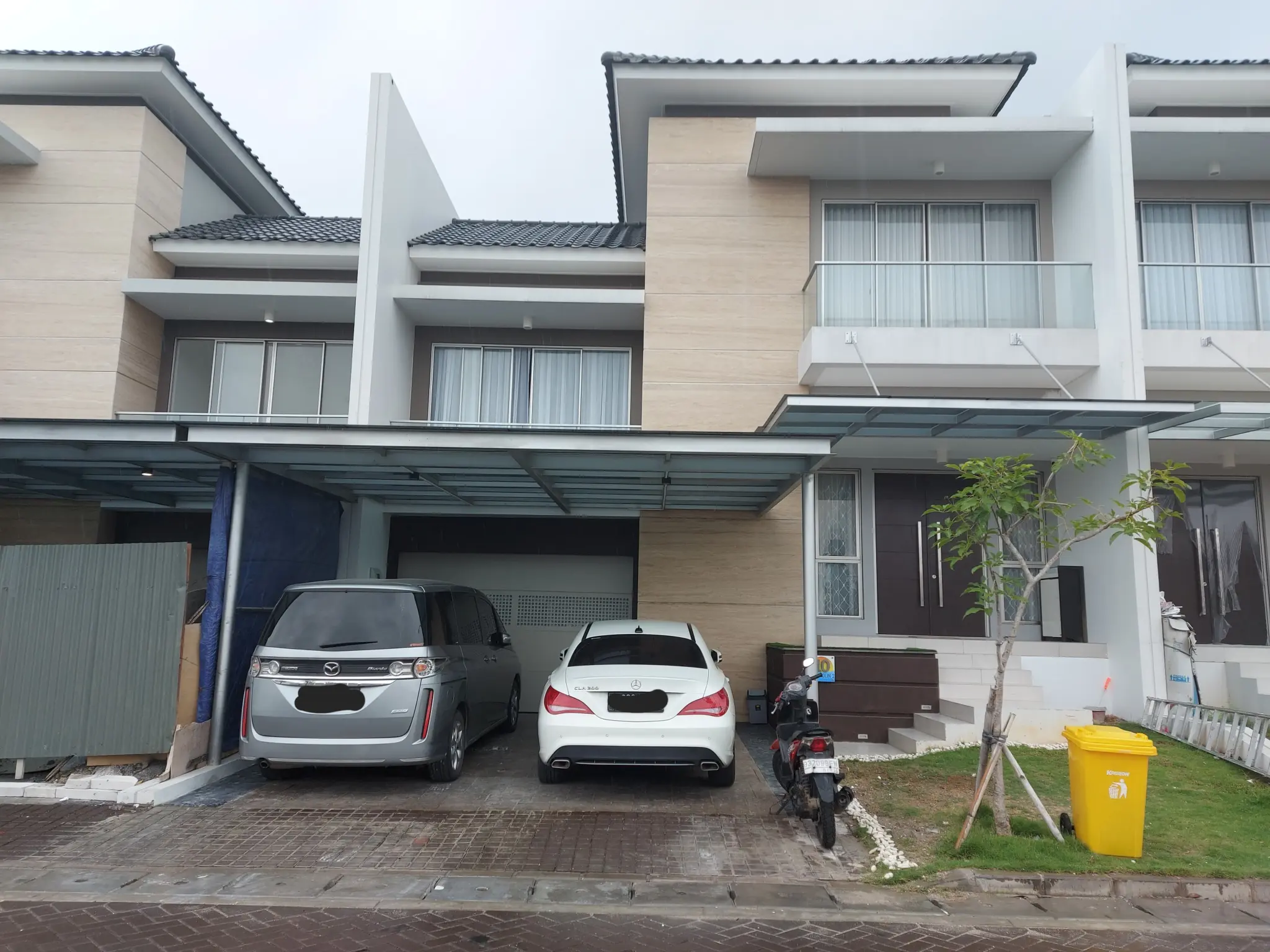 DiJual Rumah Mewah Siap Huni Dengan Kolam Renang Di Golf Island Cluster Violin 2, PIk 2 - Jakarta Utara