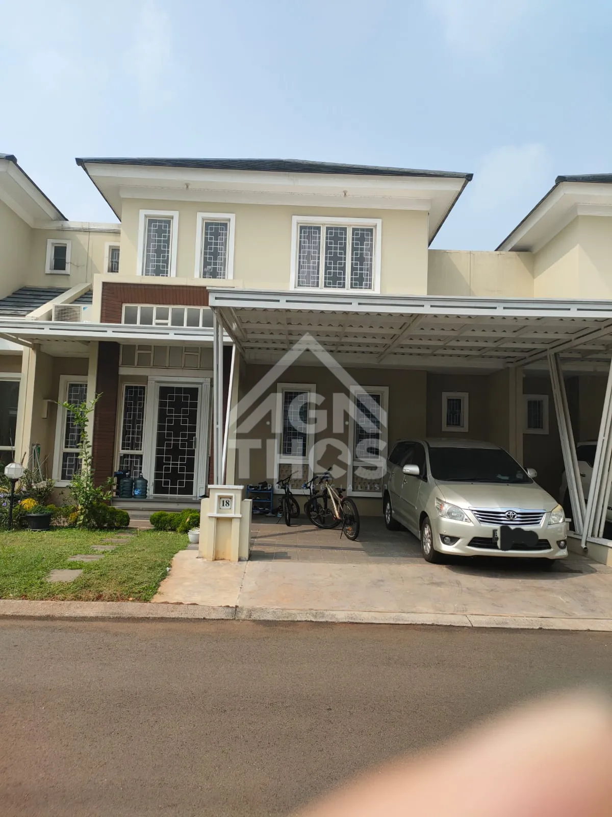 Foto Properti Di Jual Rumah 2 Lantai Siap Huni di Suvarna Sutera, Cluster Chiara Tangerang