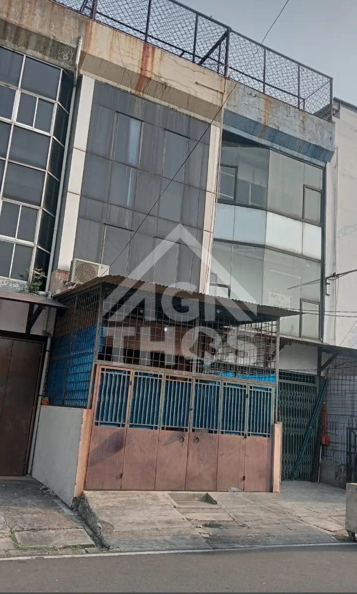 Foto Properti Di Jual Ruko 3,5 Lantai di Jl. Gunung Sahari II Kemayoran, Kota Jakarta Pusat