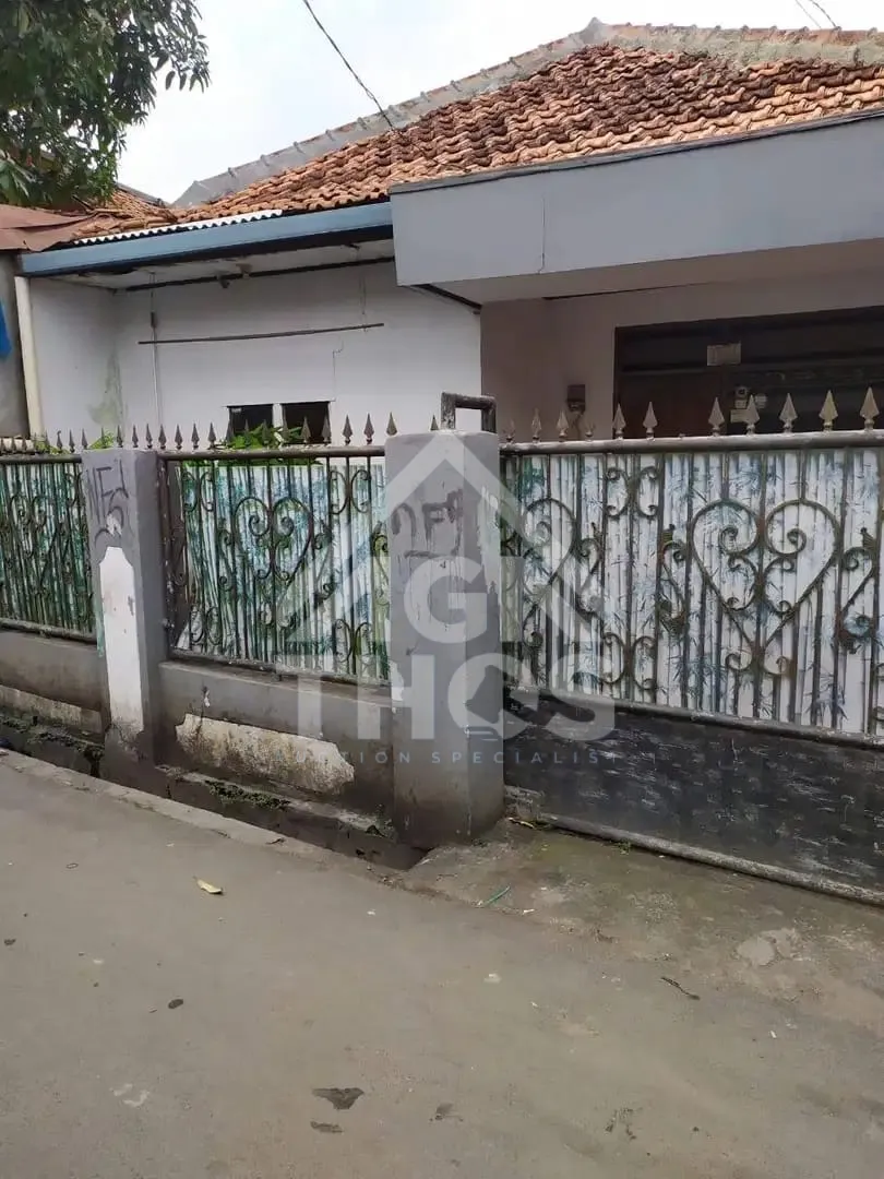 Foto Properti Di Jual Rumah Siap Huni di Jalan Adhi Karya Kedoya Selatan Jakarta Barat
