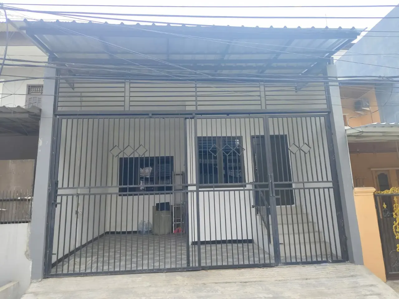 Foto Properti Dijual Rumah Sederhana 1 1/4 Lantai Murah  Jalan Bambu Ori, Cengkareng - Jakarta Barat
