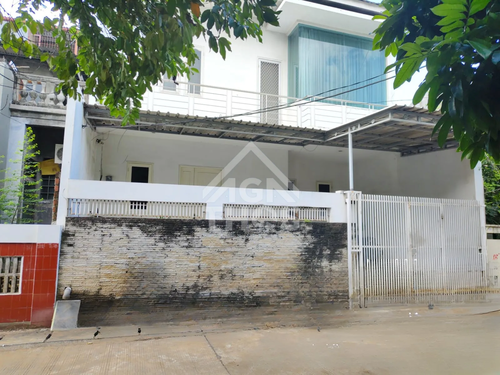 Foto Properti Dijual Rumah 2 Lantai di Komplek BTN Kembangan Utara Jl. Delima