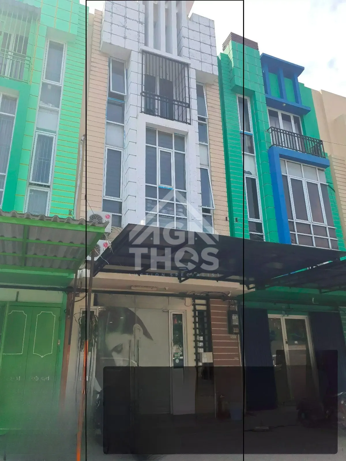 Foto Properti Dijual Ruko 3 Lantai di Komplek Perumahan City Resort, Rukan Malibu Cengkareng