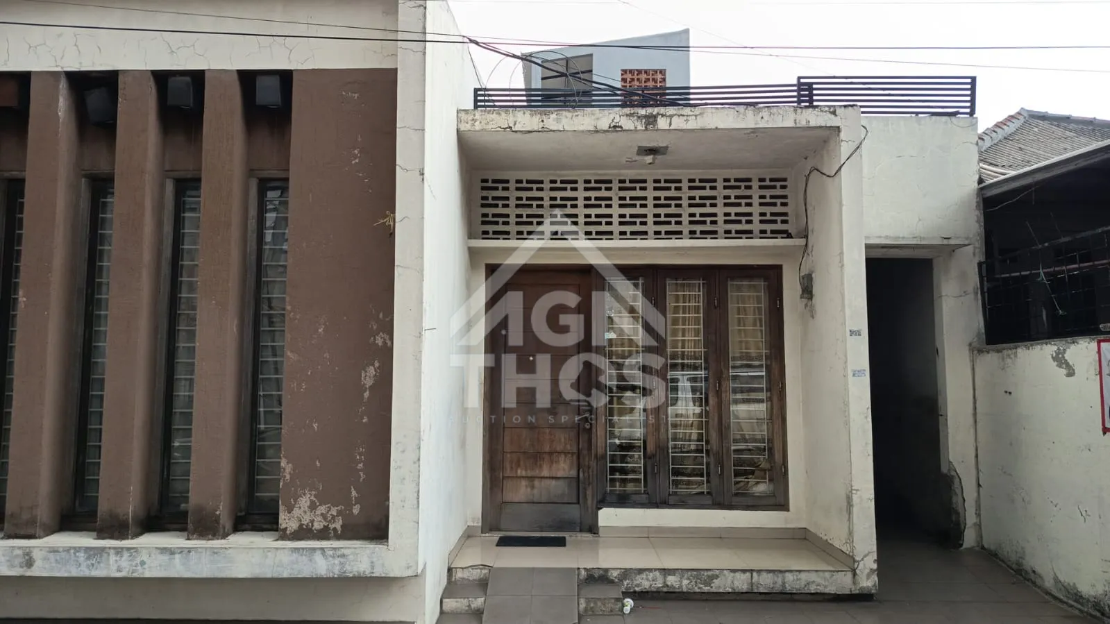 Foto Properti DiJual Rumah Kontrakan 4 Pintu Full Terisi Di Jalan H. Soleh Kebon Jeruk Jakarta Barat