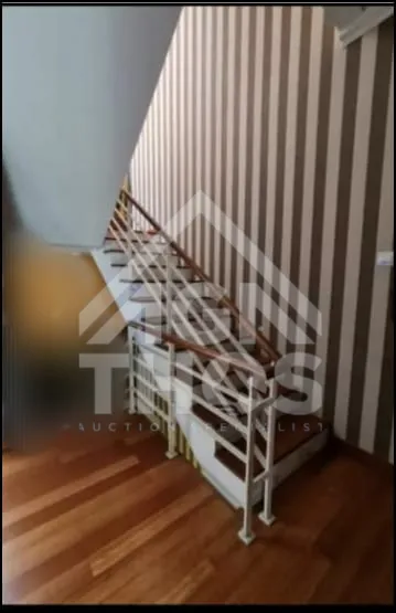Foto Properti Rumah 3 Lantai di Spring Hill Royale Suites,