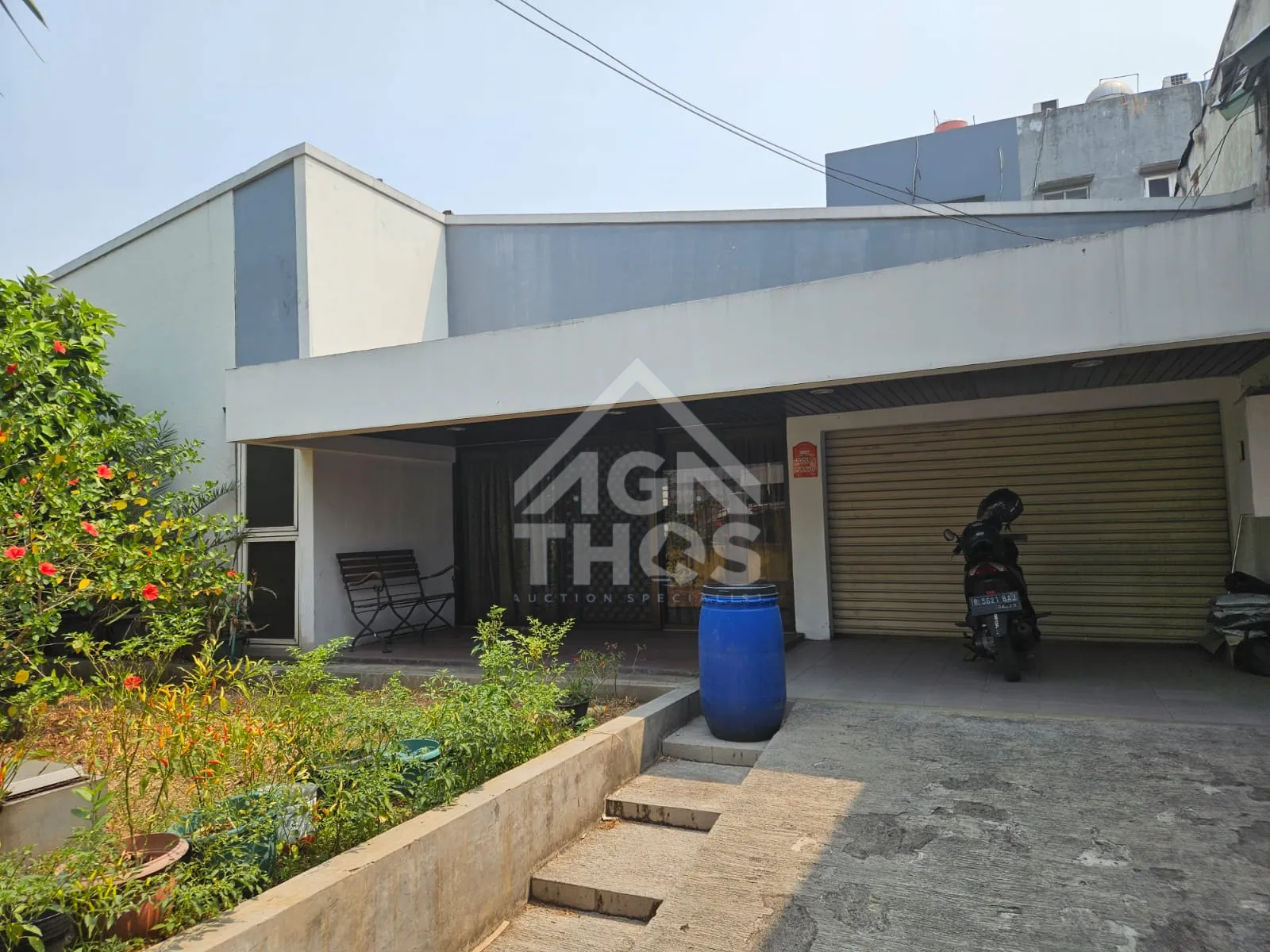 Foto Properti Di Jual Rumah 1 Lantai Dibawah NJOP Siap Huni di Jln Utama Sakti Jelambar Jakarta Barat