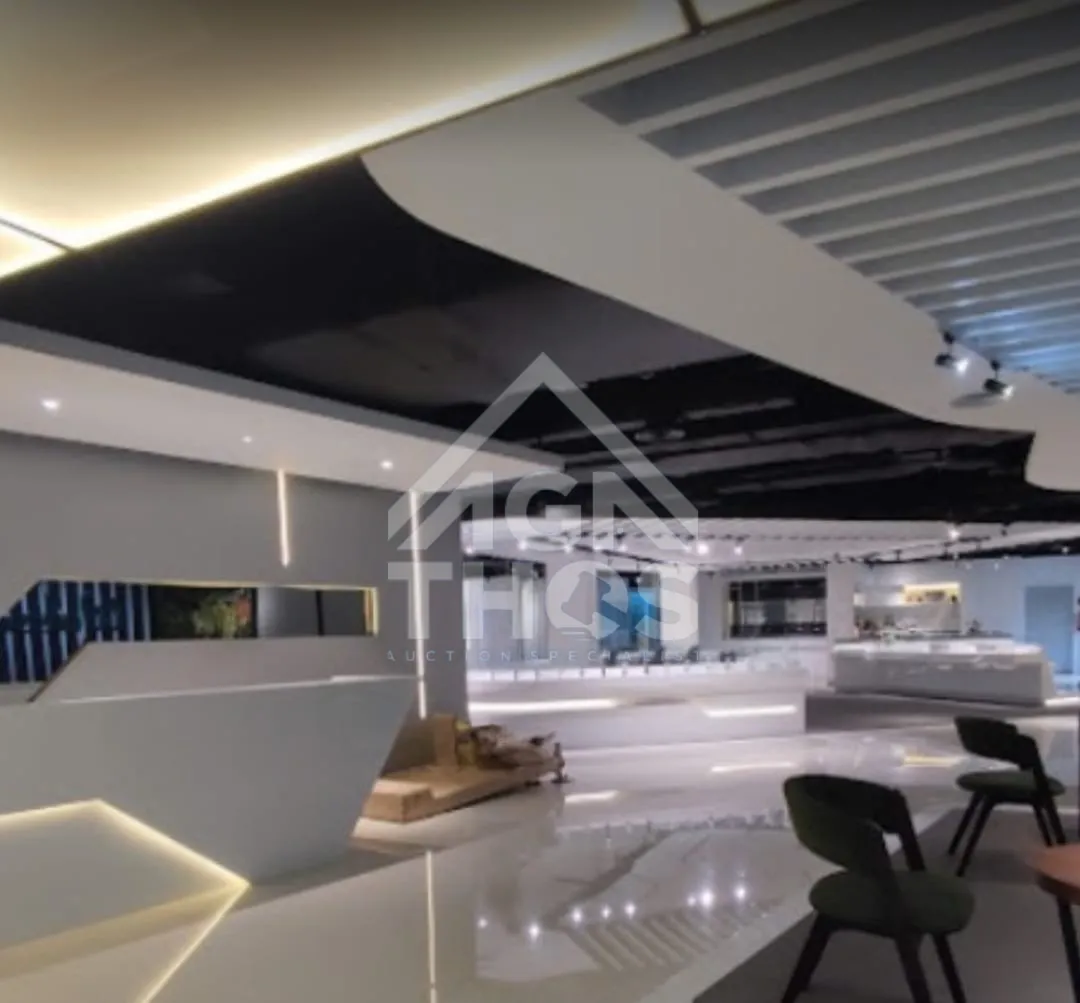 Foto Properti Dijual cepat office building 4 Lantai Cocok untuk usaha di Jl. Mampang Prapatan Raya