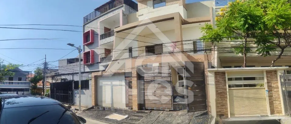 Dijual Rumah di Jl. Gunung Sari VIII Dalam