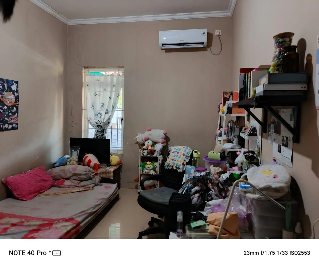 Foto Properti Dijual Rumah Taman Royal 2 Lantai CipondohTangerang